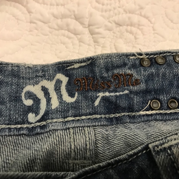 Miss Me Special Edition cowhide rhinestone bootcut 5 pocket blue jeans (size 28) - Picture 6 of 16